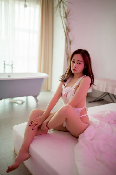 无人区码卡二卡3卡4卡